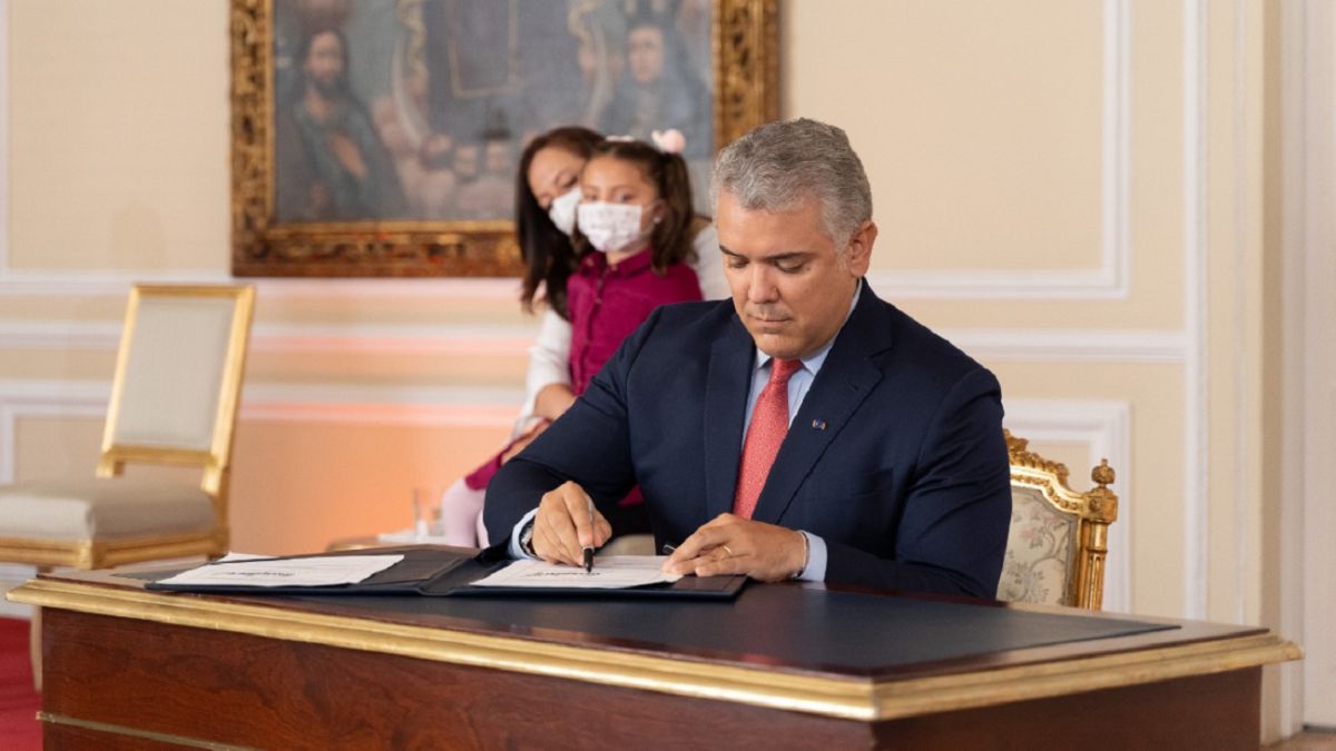 Juez ordena a Duque suspender cambio a la Ley de Garantías - AS Colombia