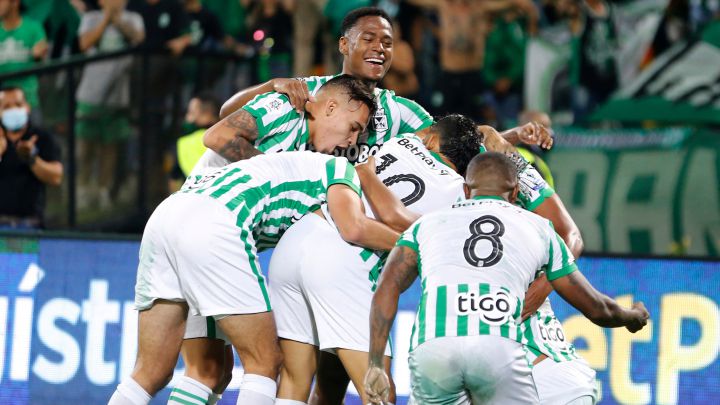 Atlético Nacional goleó a Deportivo Pereira 5-0 en la final de ida de la Copa BetPlay jugada en el Atanasio. Duque, Palacio, Barrera y Castro, los goles.