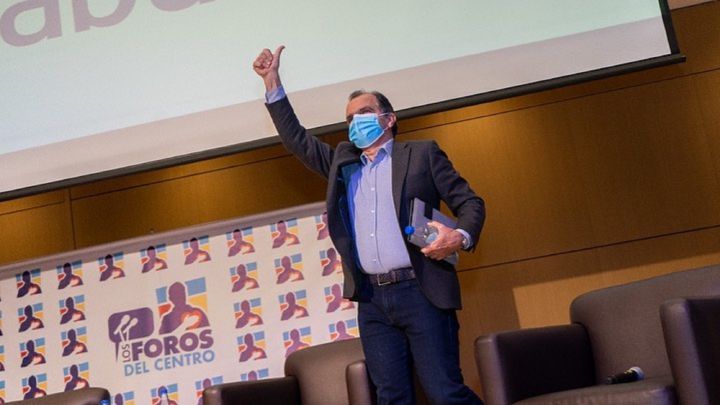 Hoja de vida de Óscar Iván Zuluaga, candidato presidencial del Centro Democrático