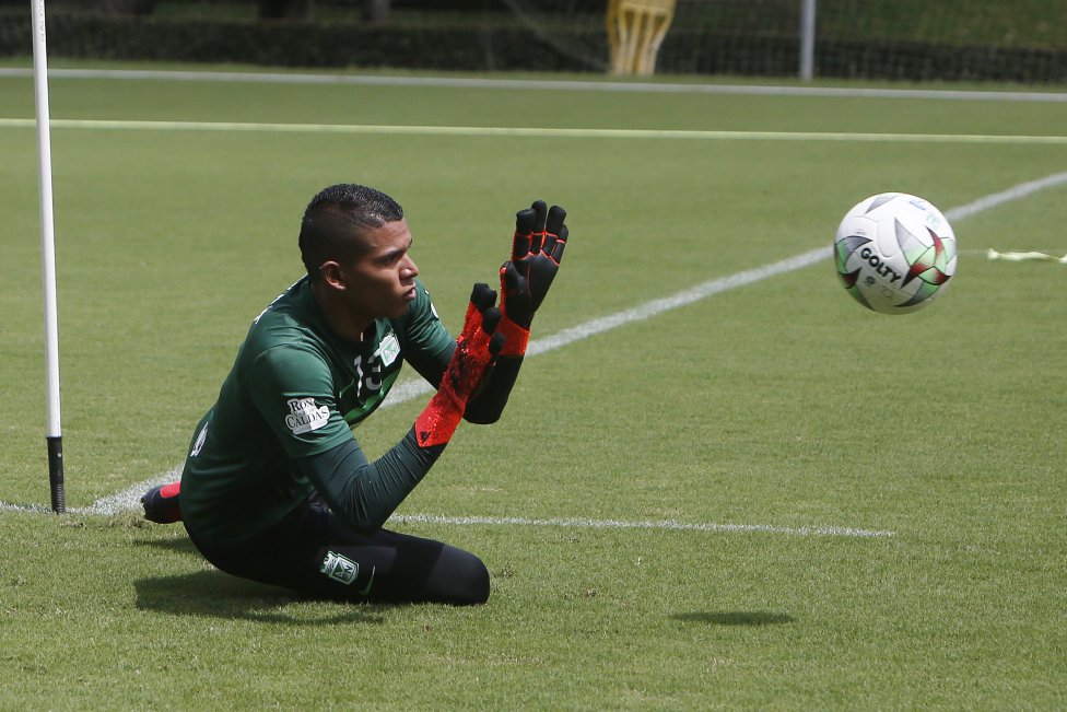 Tras consagrarse campeón de la Copa BetPlay, Atlético Nacional retomó entrenamientos de cara al duelo con Junior, por la primera fecha de los cuadrangulares de la liga colombiana.