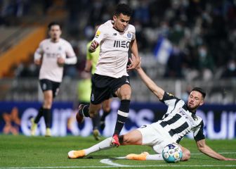 Luis Díaz guía a Porto en la victoria ante Portimonense