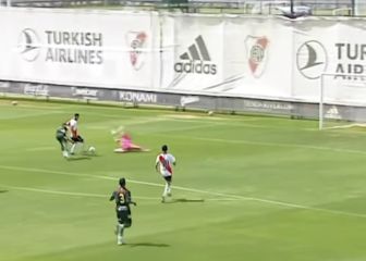 Doblete de Flabián Londoño en la victoria de la reserva de River
