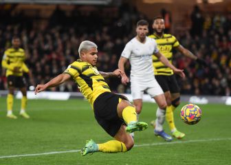 Cucho anota su segundo gol en Premier ante el City