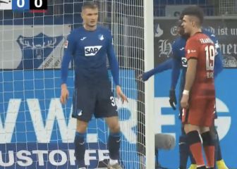 Este fue el golazo de cabeza de Santos Borré ante Hoffenheim