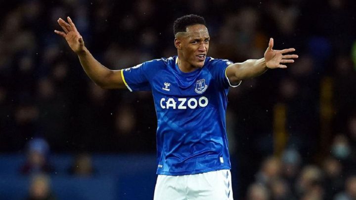 Mina estaría en los planes del Newcastle para enero