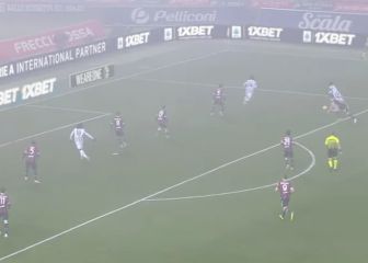 Golazo de Cuadrado ante Bologna: Enganche y potencia