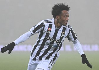 Cuadrado, en once ideal de la primera mitad de Serie A