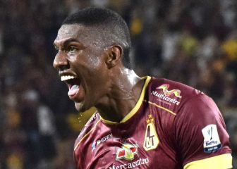 Mosquera, entre los defensas más goleadores del mundo