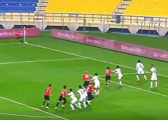 Nueva asistencia de James en Qatar: Perfecto tiro de esquina