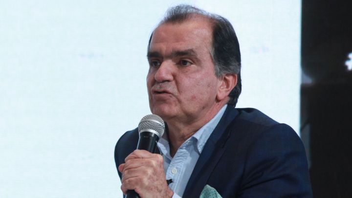 ¿Óscar Iván Zuluaga hará alianza con la coalición 'Equipo por Colombia'?