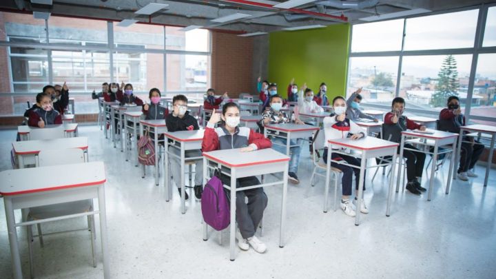 Regreso a clases en Bogotá: qué medidas se están dando en las escuelas y cómo funcionará