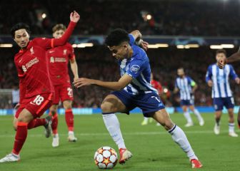 Carragher pide al Liverpool el fichaje de Luis Díaz