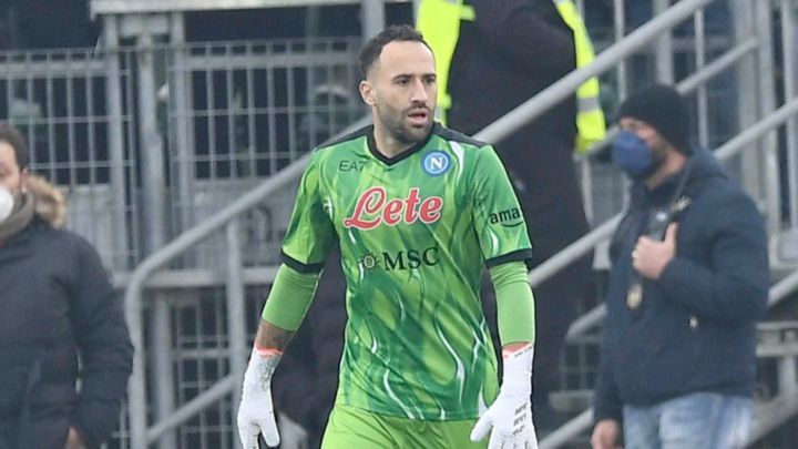 David Ospina reaparece en triunfo de Napoli ante Venezia