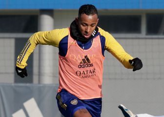 Izquierdoz desmiente problemas del plantel con Villa