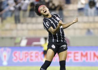 Liana Salazar anota y Corinthians avanza a la final