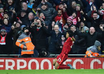 Luis Díaz, feliz por su gol y con canción en Anfield