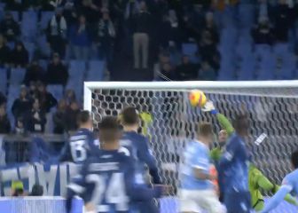 Las 2 atajadas de Ospina para que Napoli sea líder de Italia