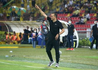 Oficial: Alejandro Restrepo deja de ser técnico de Nacional