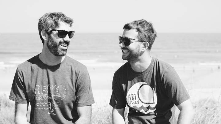 Pablo Rodríguez y Manuel Alonso, fundadores de los campamentos de surf Art Surf Camp