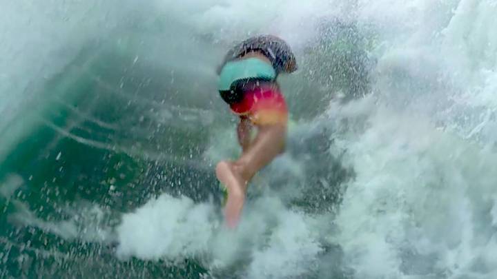 Investigación Todo tipo de Gran universo Surf | Así vive un surfista un 'wipeout' cuando hace un tubo - AS.com