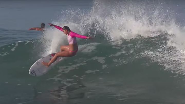Lucía Martiño descubre la Costa Rica más surfera