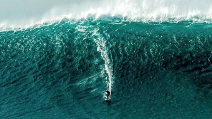 El Círculo: así es la vida de un surfista de olas grandes en la intimidad