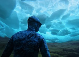 Vídeos extremos de premio: buceo libre bajo un lago helado