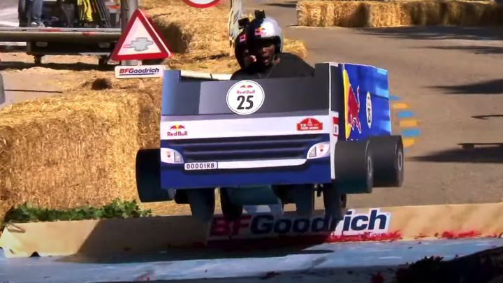 El accidentado paso de Courage Adams y Adrián Duquela por Red Bull Autos Locos