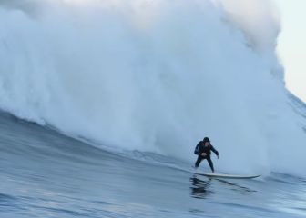 Una surfista de 16 años se estrena en el despertar de Mavericks