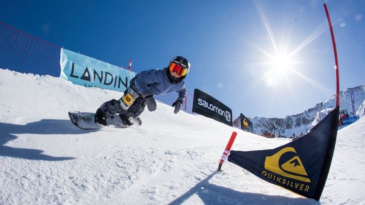 Vuelve el Landing Snowboard Banked Slalom