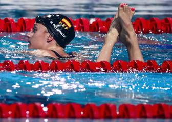 3 maneras rápidas de trabajar los abdominales en la piscina