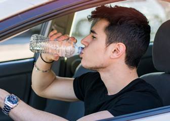 Así tenemos que hidratarnos en caso de que vayamos a viajar