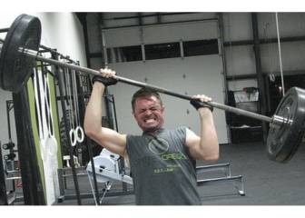 Si eres nuevo en el gimnasio, ¿Cómo deberías empezar?