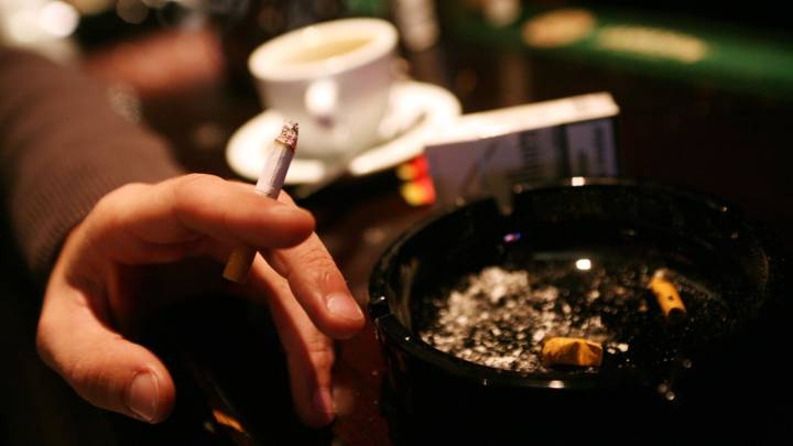 Una simple calada a un cigarro puede engancharte al tabaco 