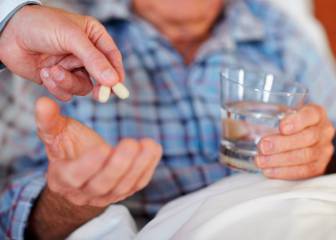 Las personas mayores con enfermedades crónicas toman hasta 6 fármacos