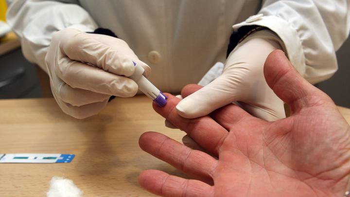 El primer test de autodiagnóstico del VIH, en farmacia y sin receta