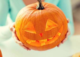 Vídeo: cómo vaciar y cortar una calabaza para decorar en Halloween