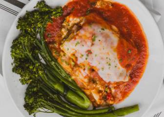 Para todos los gustos: lasaña de salsa boloñesa vegana paso a paso