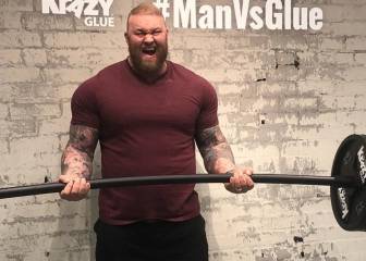El hombre más fuerte del mundo es derrotado por un pegamento