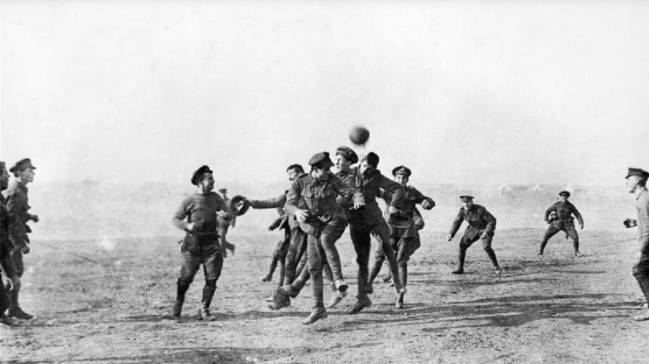 1914: una guerra, dos bandos, Navidad, una tregua… y un partido de fútbol -  AS.com