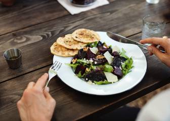 federación española del corazón, dieta cardiosaludable, comer fuera de casa, salud, nutrición