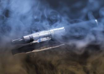Cigarrillos electrónicos: Harvard halla toxinas bacterianas y fúngicas en cartuchos y líquidos