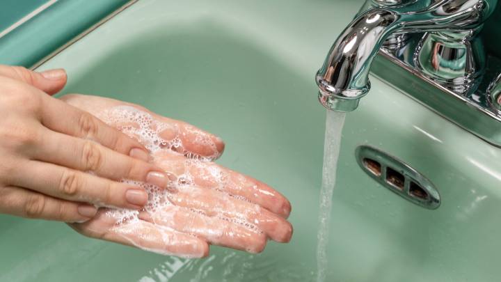 higiene de manos, infecciones, salud, patógenos, agua, jabón, alcohol