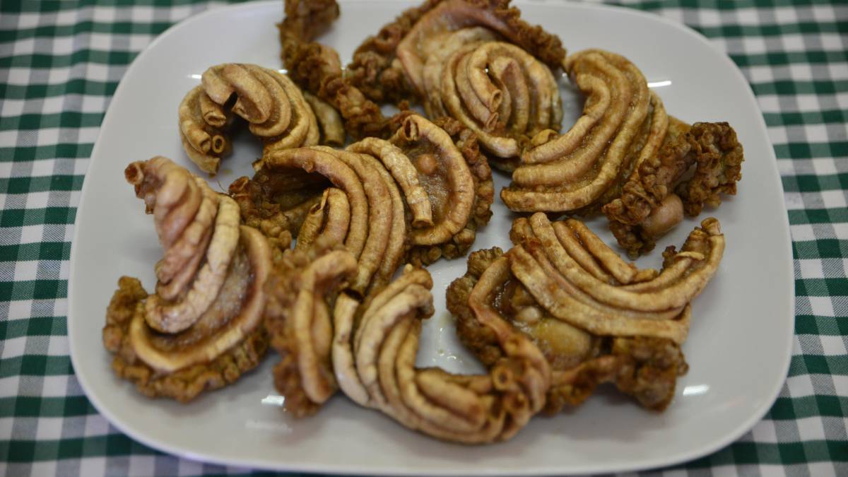 Gallinejas y entresijos, platos típicos de San Isidro que debes probar - AS.com