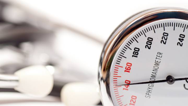 Hipertensión: cómo medir la presión arterial y cuáles son los niveles  óptimos 