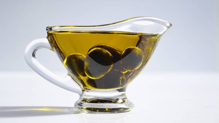 aceite de oliva, longevidad, esperanza de vida, aceite de pescado, aceite de girasol, salud, nutrición, enfermedades, dolor