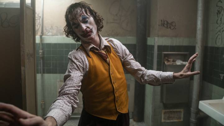 Fotograma de 'Joker, la película del psicópata enemigo de Batman.