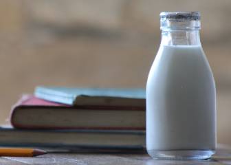 Quienes beben leche entera podrían envejecer antes que el resto de la población