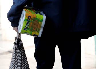 ¿Qué compran los españoles? El papel higiénico deja paso a la cerveza