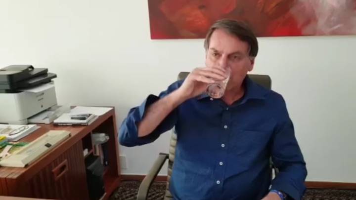 Bolsonaro imita a Trump y publica un vídeo tomando cloroquina contra el Covid-19